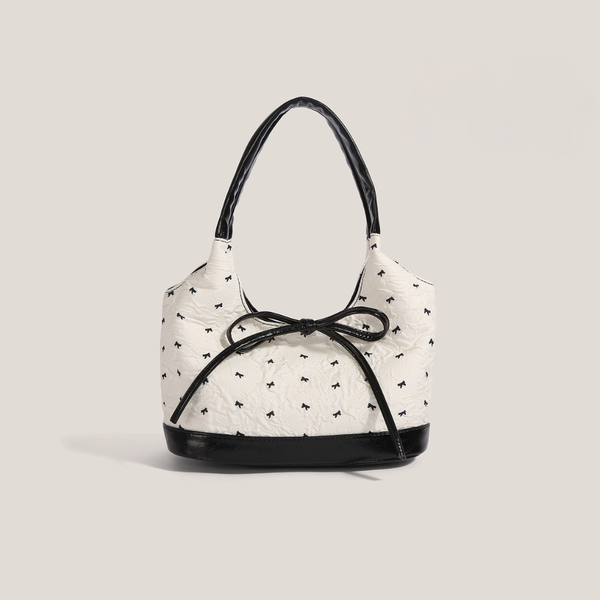 Lola Tote