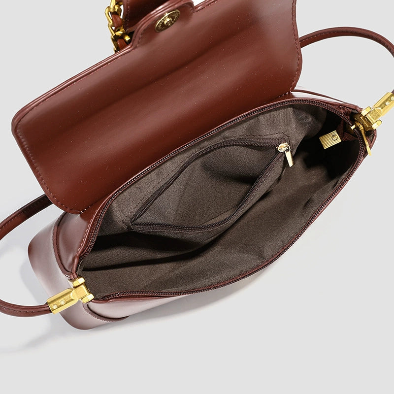 Elara Shoulder Bag